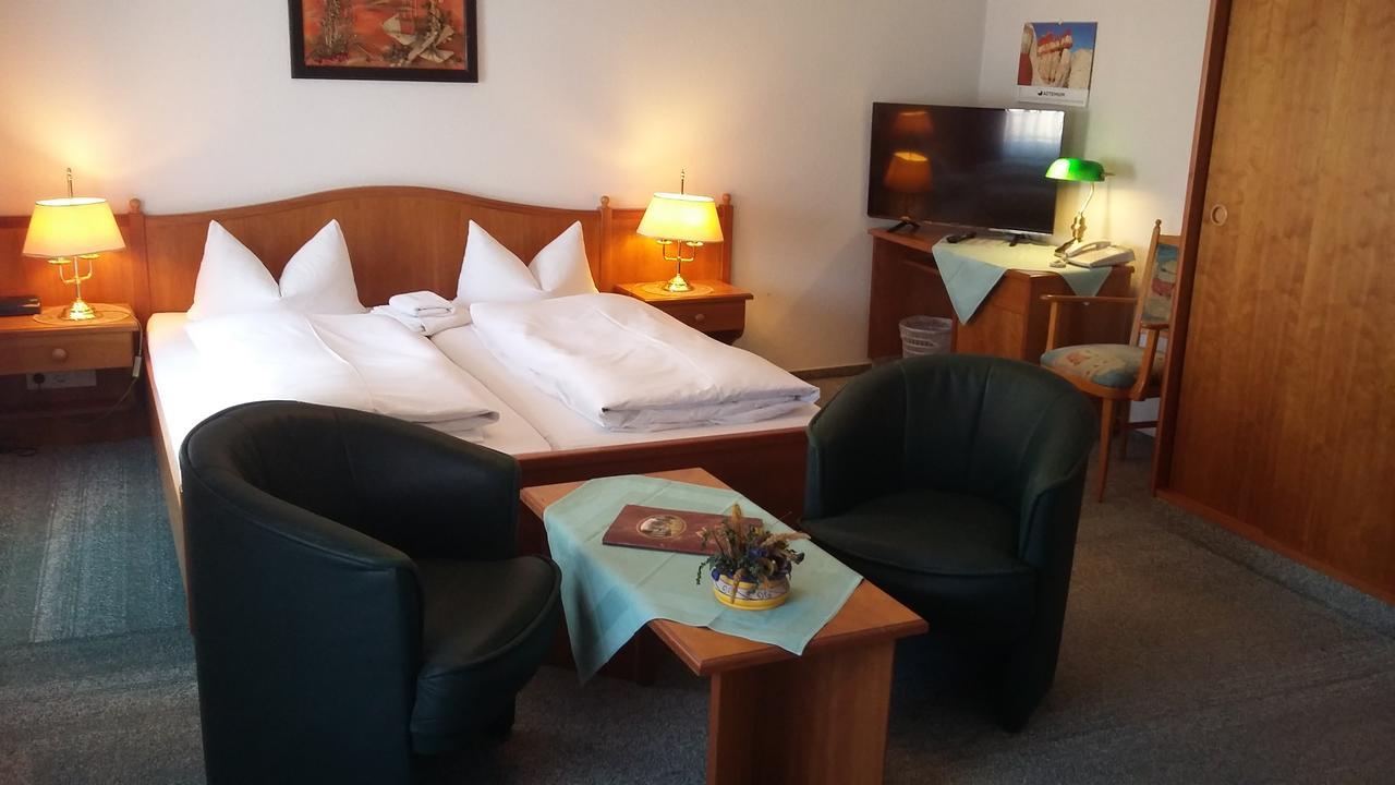 Hotel Am Berg Spremberg Exterior photo